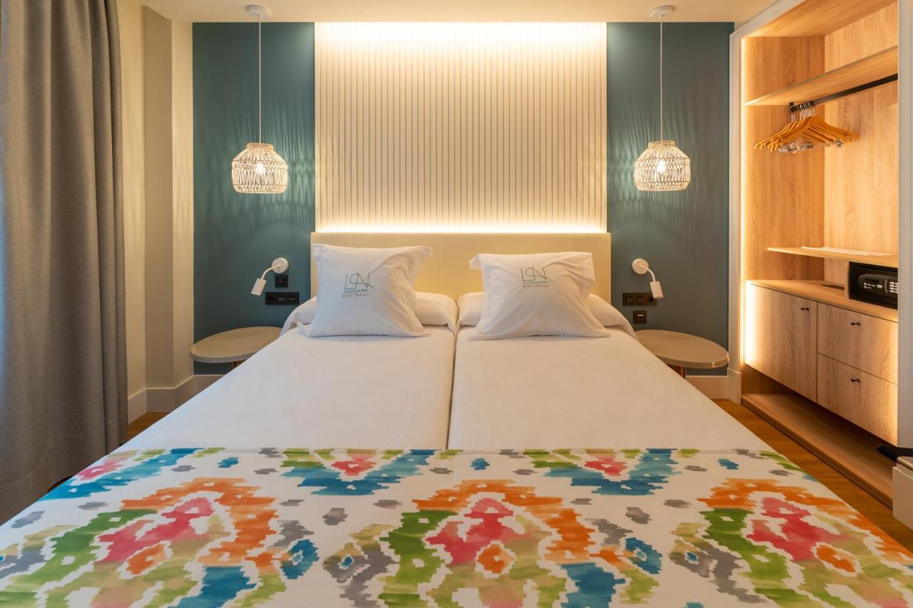La Puerta de Nerja Hostal Boutique-Adults Recommended Extérieur photo