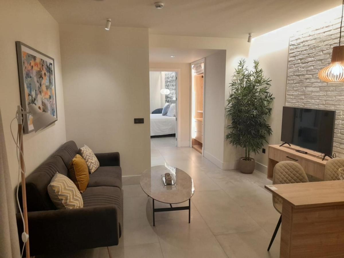 La Puerta de Nerja Hostal Boutique-Adults Recommended Extérieur photo