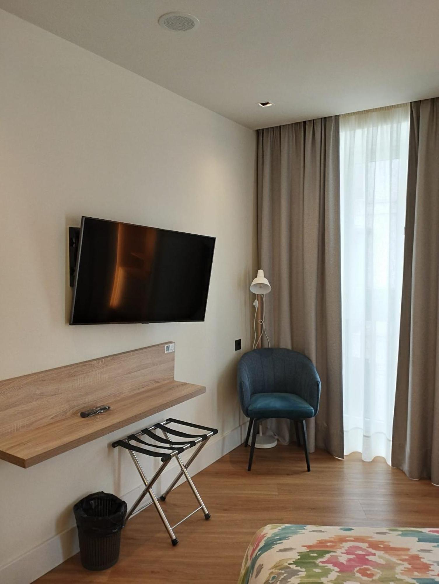 La Puerta de Nerja Hostal Boutique-Adults Recommended Extérieur photo