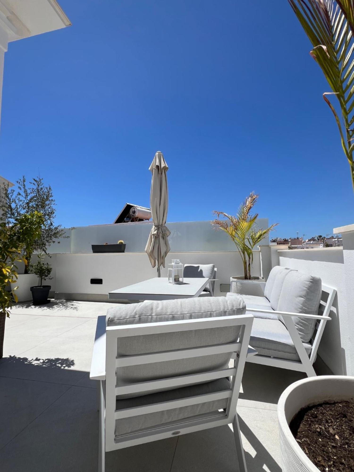 La Puerta de Nerja Hostal Boutique-Adults Recommended Extérieur photo